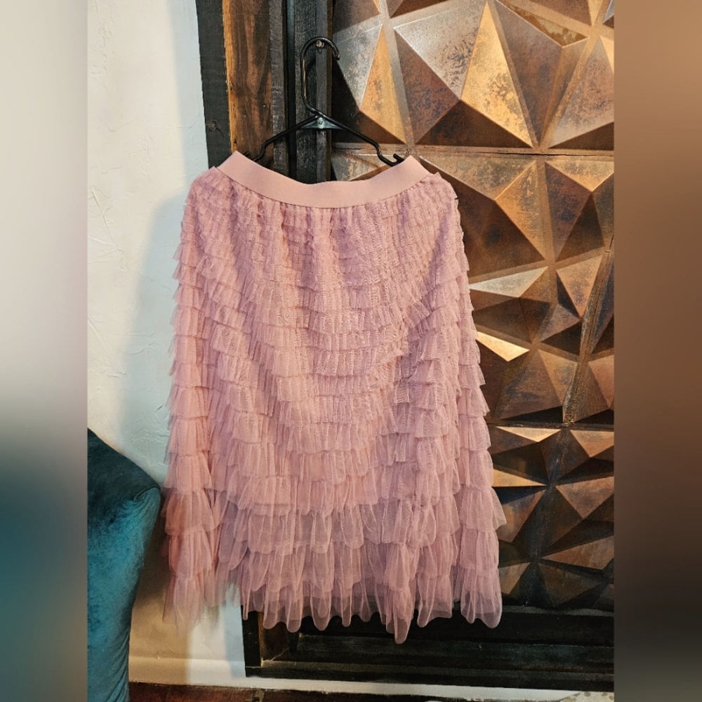 Women's  Ruffle Knit Light pink long skirt